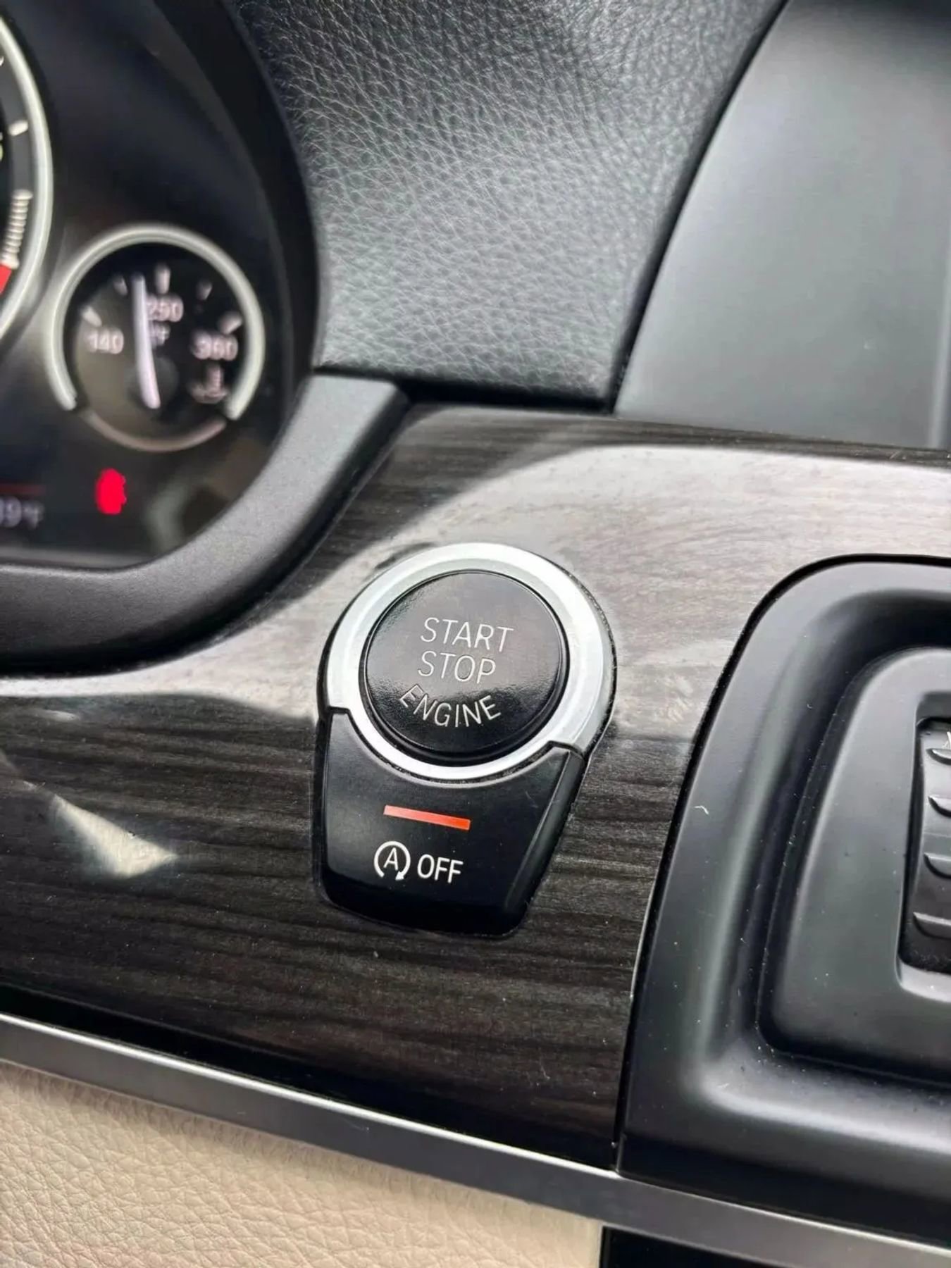 Used 2013 BMW 535i Sedan image 30