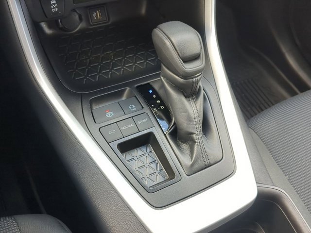 Certified 2025 Toyota RAV4 LE image 13