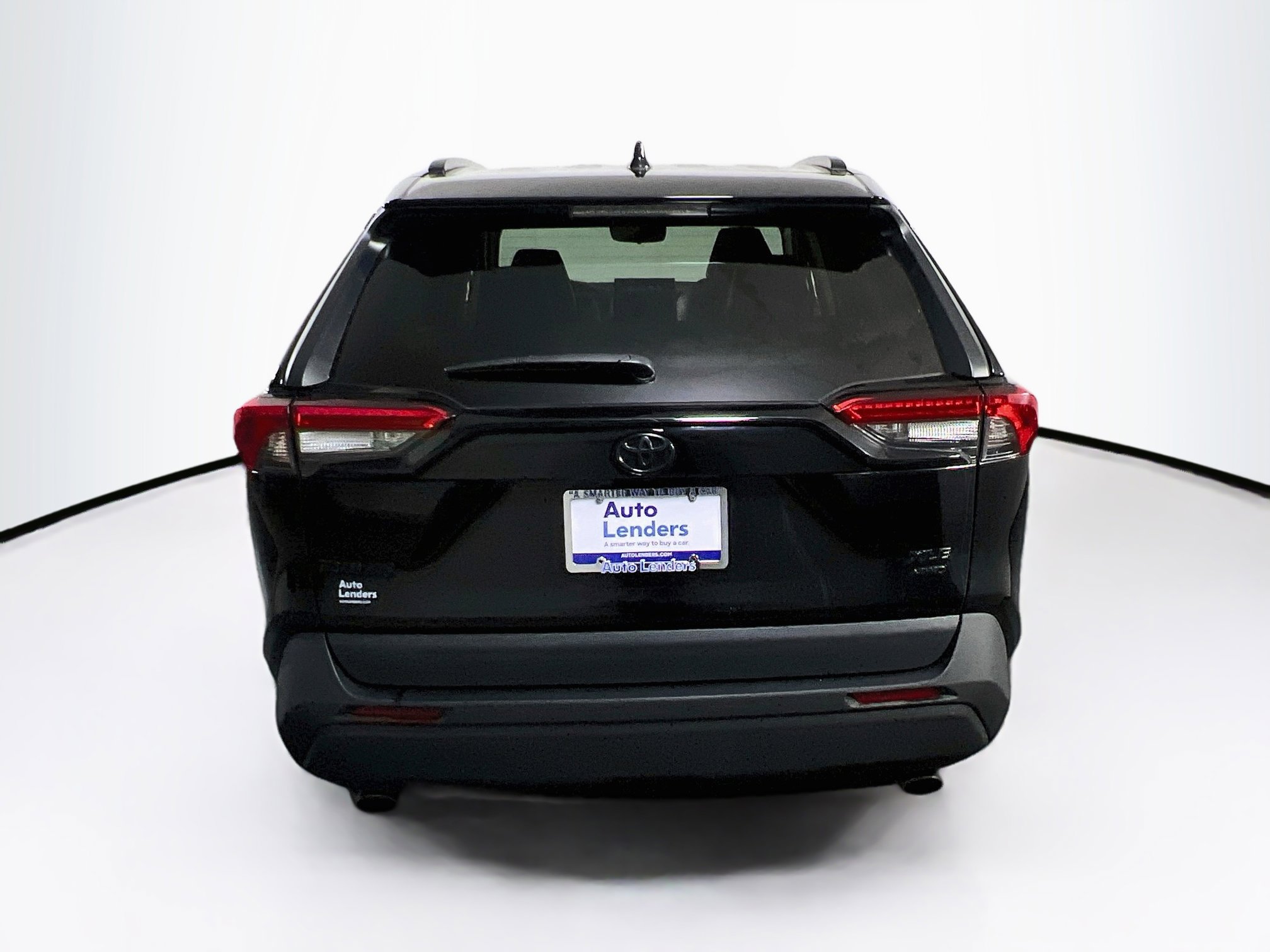 Used 2021 Toyota RAV4 XLE Premium AWD/4WD image 6