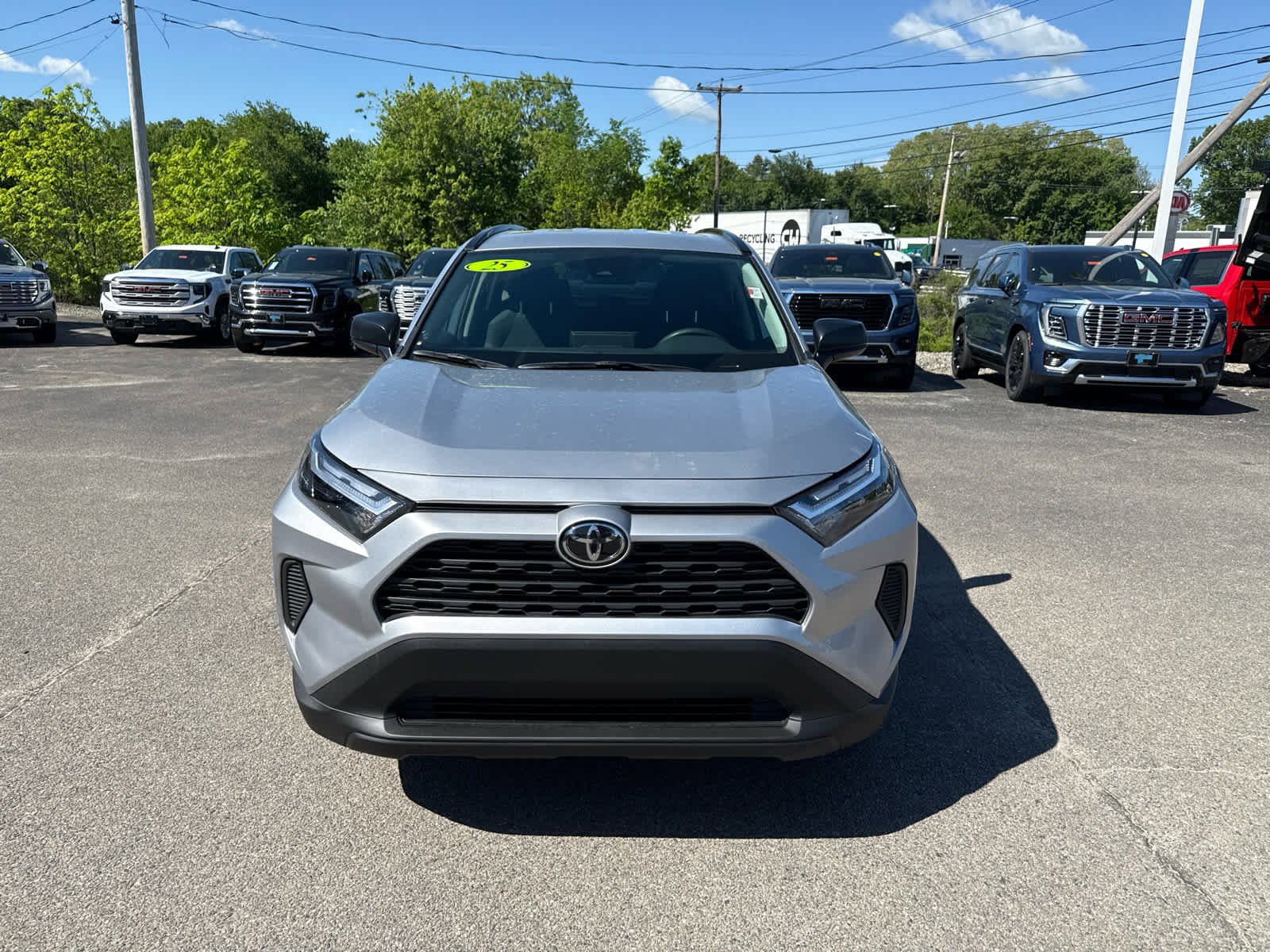 Used 2025 Toyota RAV4 LE AWD/4WD image 8