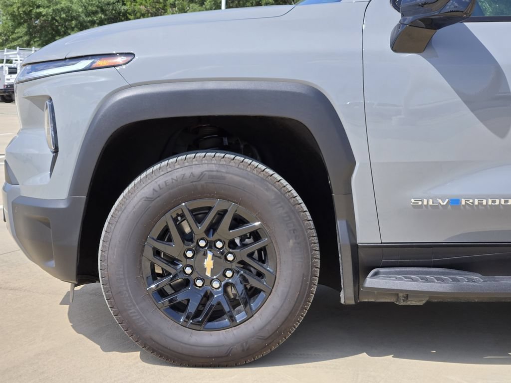 New 2026 Chevrolet Silverado EV LT AWD/4WD image 6
