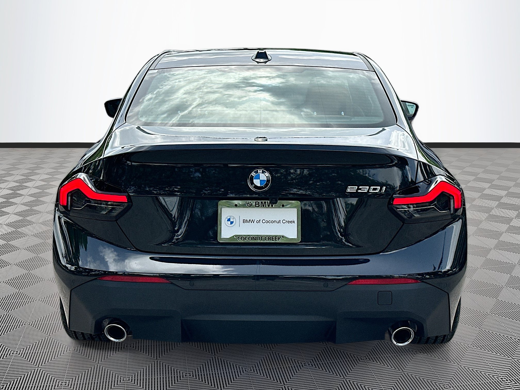 New 2025 BMW 230i Coupe w/ Convenience Package RWD image 6