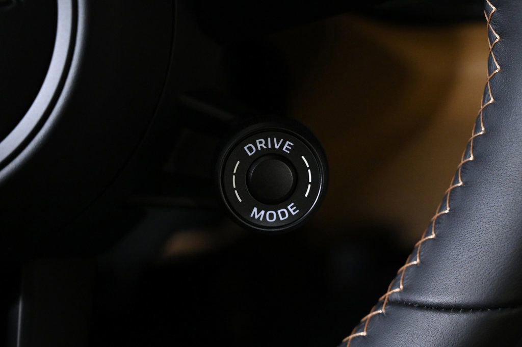 Used 2025 Porsche 911 GT3 image 28