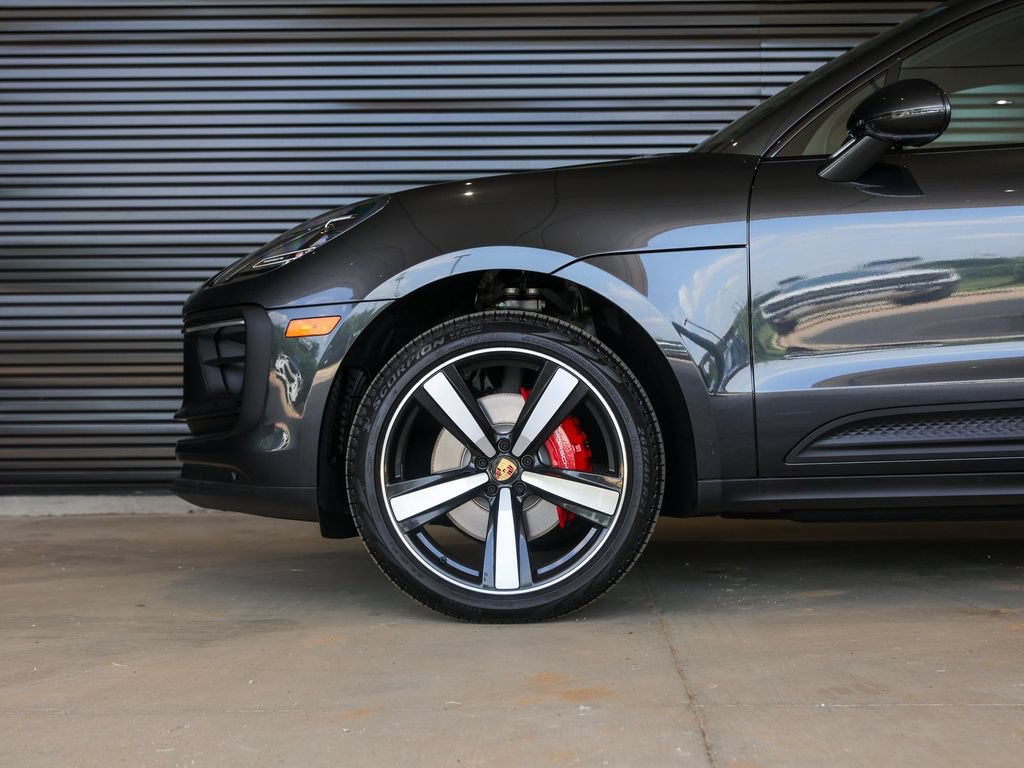 New 2026 Porsche Macan S AWD/4WD image 13