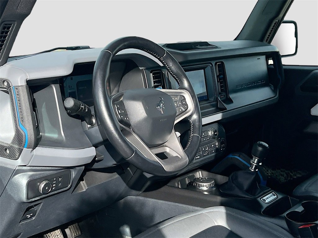 Used 2022 Ford Bronco Black Diamond image 9