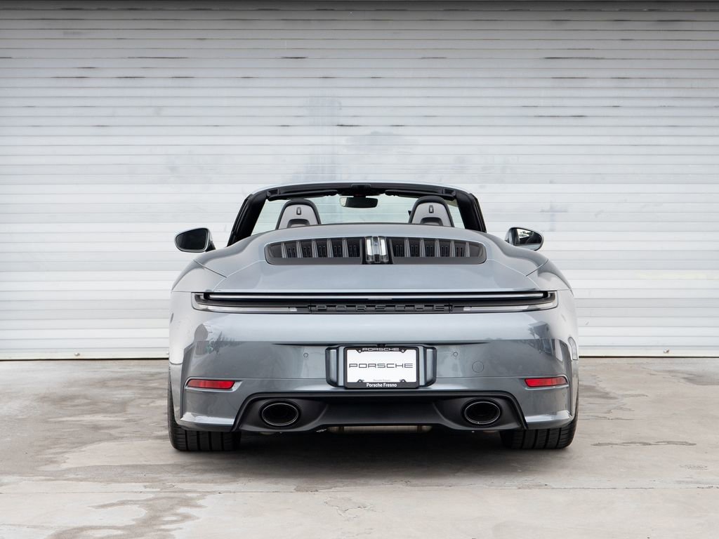 Certified 2026 Porsche 911 Carrera T RWD image 6