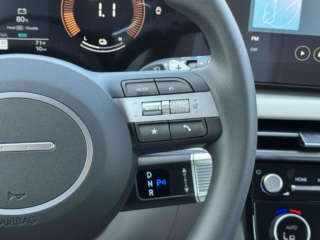 New 2026 Hyundai Tucson Blue SE FWD image 24