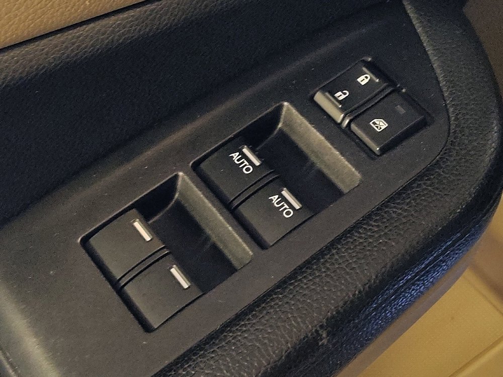 Used 2018 Honda Pilot Touring image 27