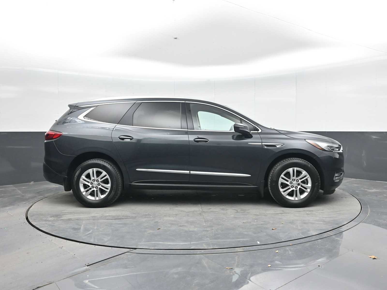 Used 2019 Buick Enclave Premium AWD/4WD image 9