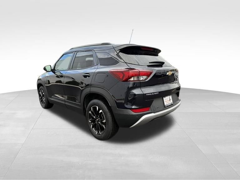 Used 2021 Chevrolet TrailBlazer LT w/ Convenience Package image 6