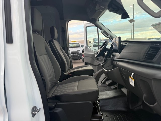 New 2027 Ford Transit 250 148 Medium Roof RWD image 15