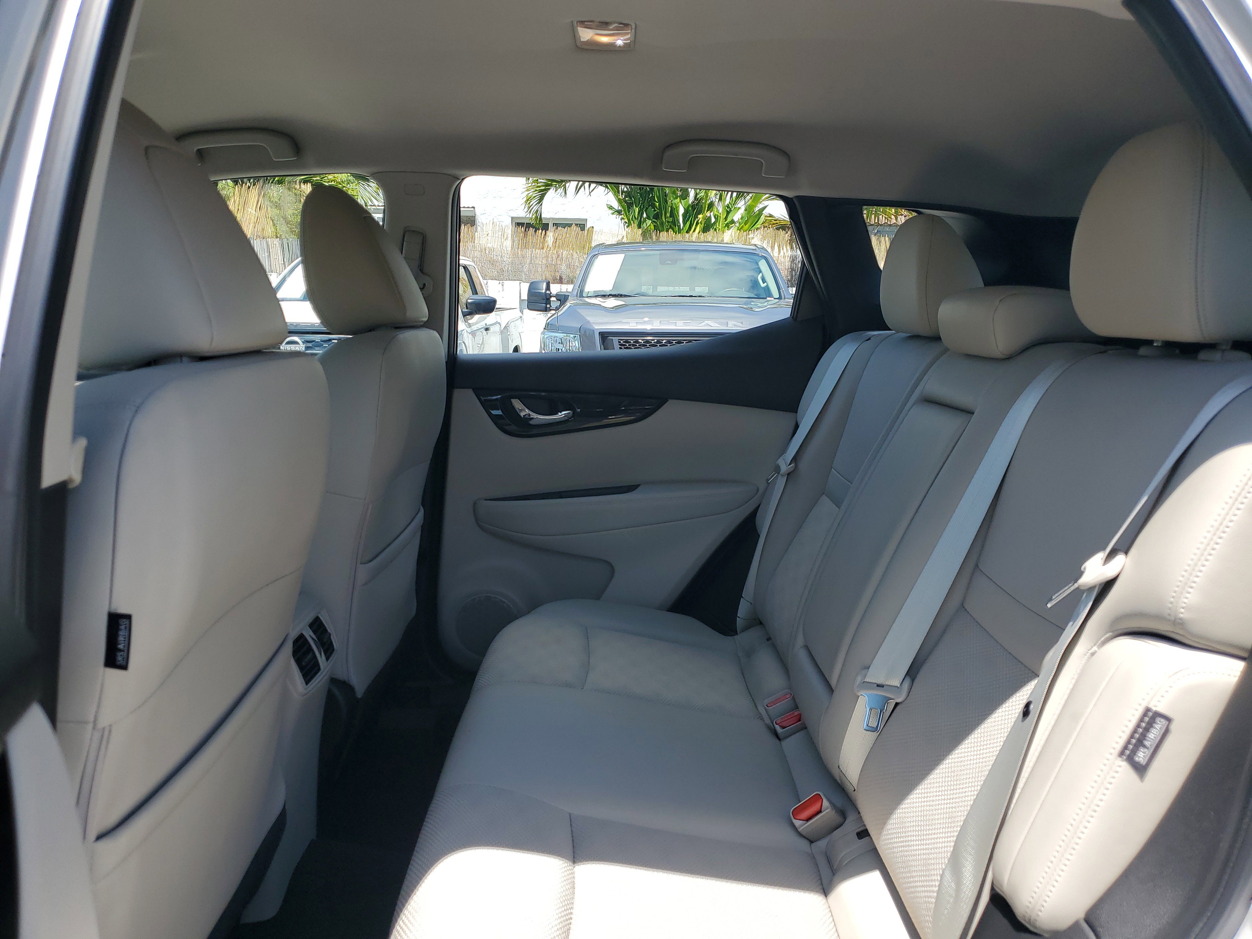 Certified 2022 Nissan Rogue Sport SV w/ Technology Package image 12