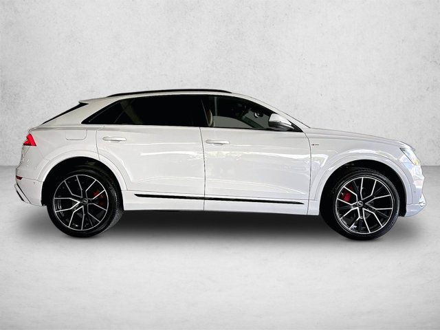 Used 2023 Audi Q8 Premium Plus w/ Premium Plus Package AWD/4WD image 5