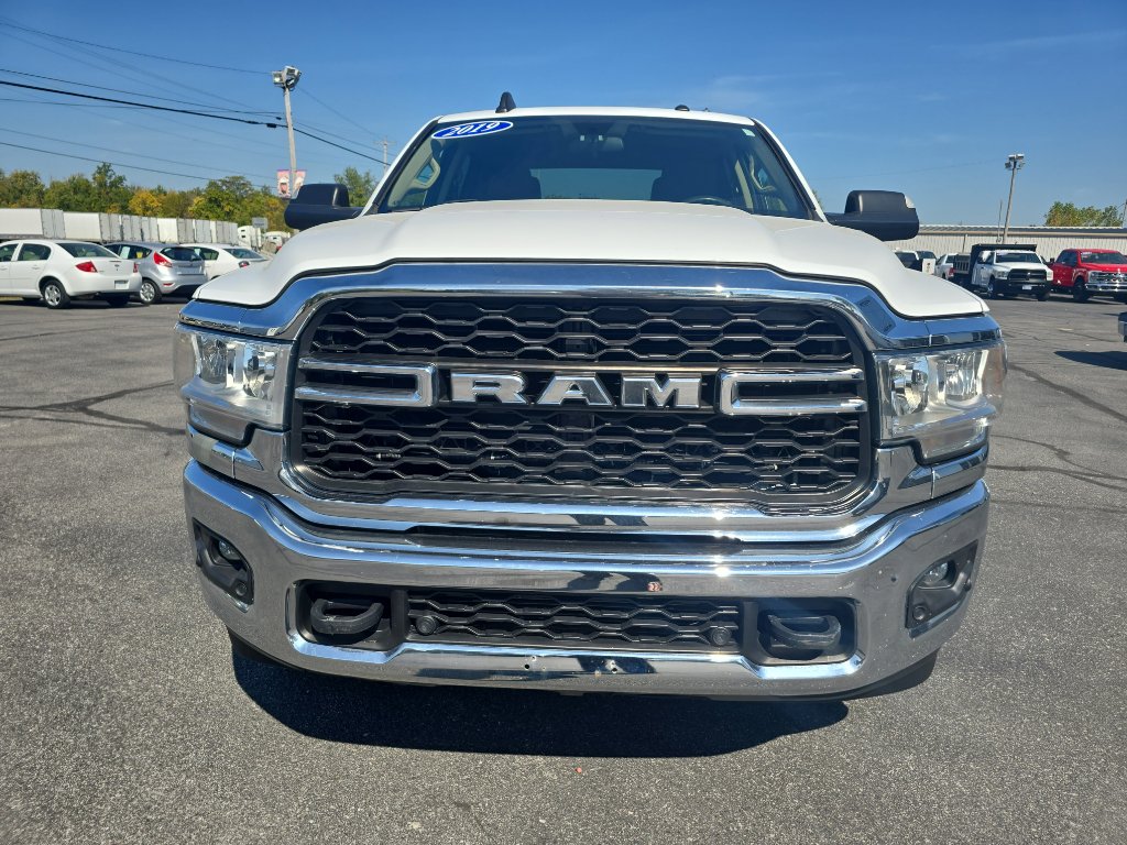 Used 2019 RAM 2500 Tradesman w/ Chrome Appearance Group image 3
