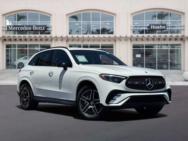 Used 2025 Mercedes-Benz GLC 300 4MATIC image 1