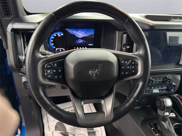 Used 2022 Ford Bronco Outer Banks image 10