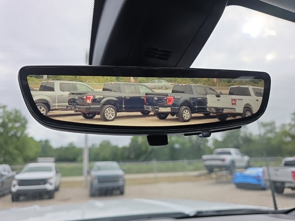 Used 2023 GMC Sierra 3500 Denali w/ Denali Ultimate Package image 39