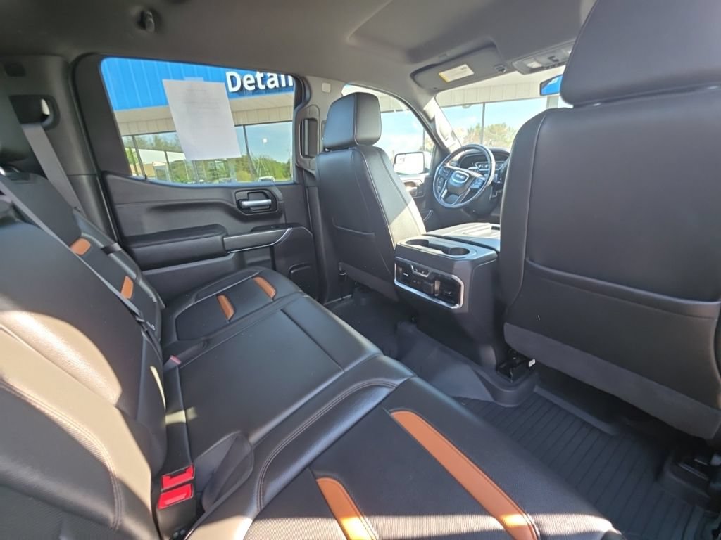 Used 2020 GMC Sierra 1500 AT4 w/ AT4 Preferred Package AWD/4WD image 16