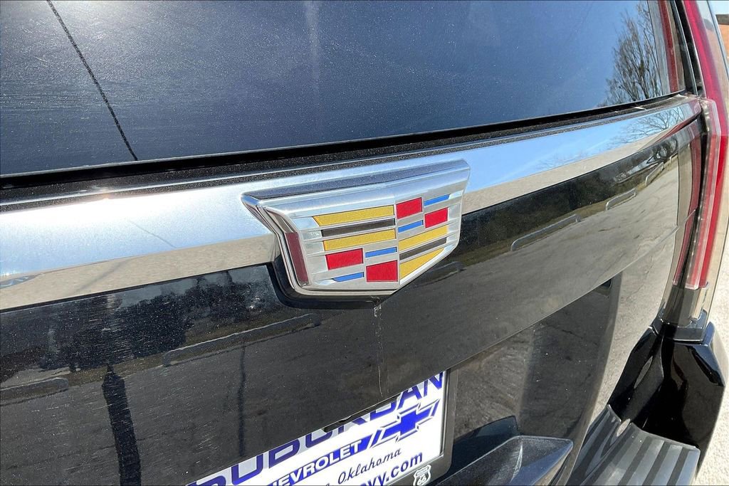 Used 2020 Cadillac Escalade Premium Luxury image 34