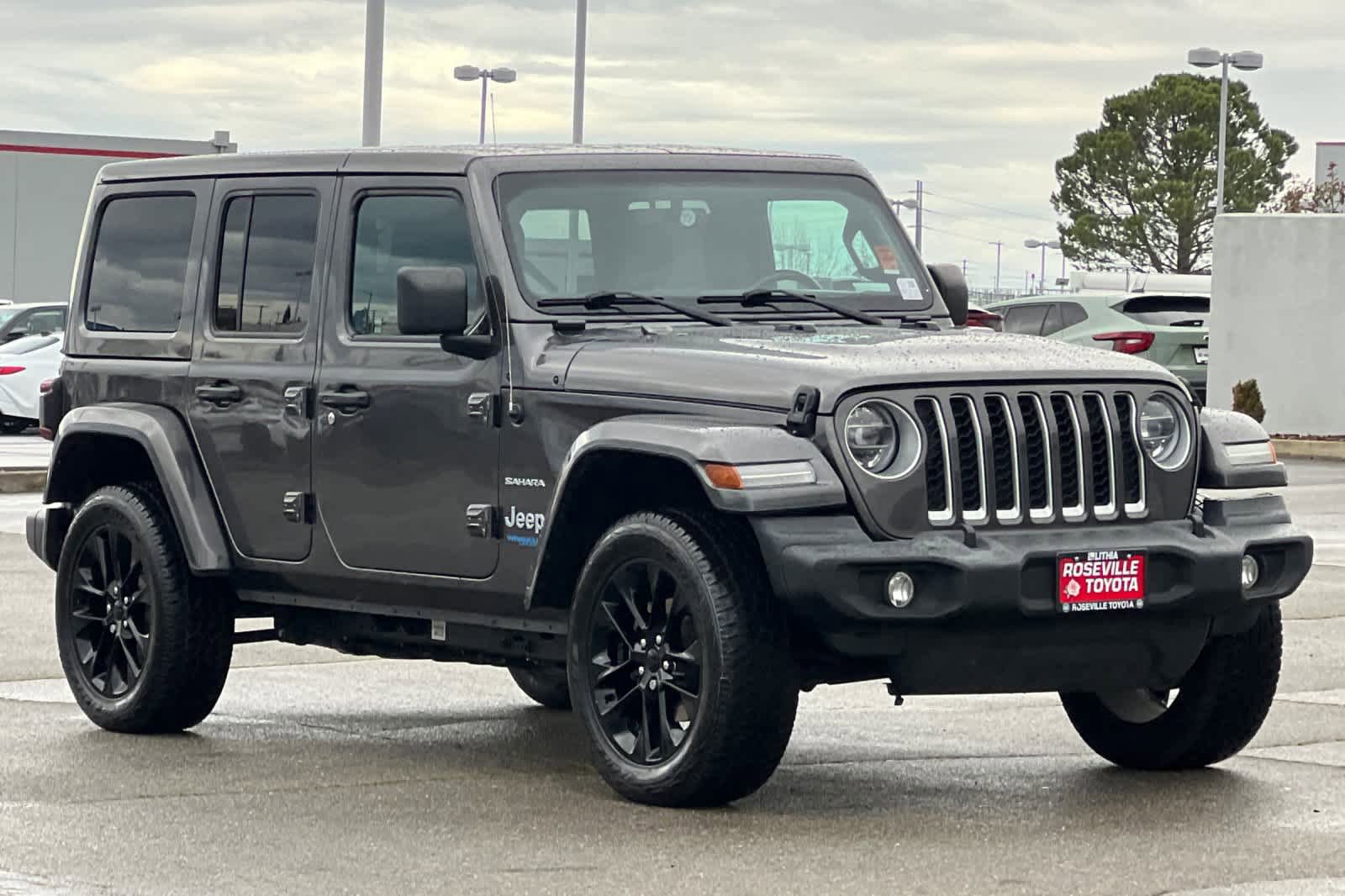 Used 2021 Jeep Wrangler Unlimited Sahara image 5