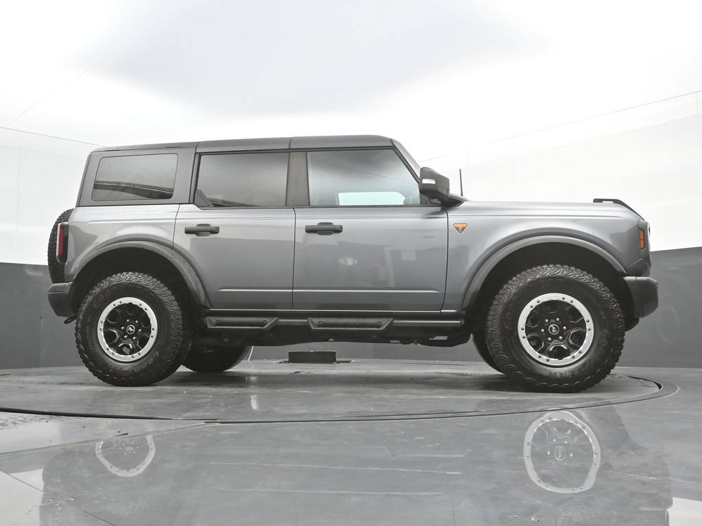 Used 2023 Ford Bronco Badlands w/ Sasquatch Package AWD/4WD image 40