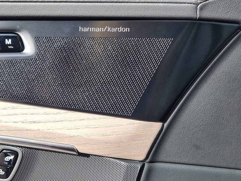 New 2026 Volvo XC90 B6 Plus w/ Protection Package image 5