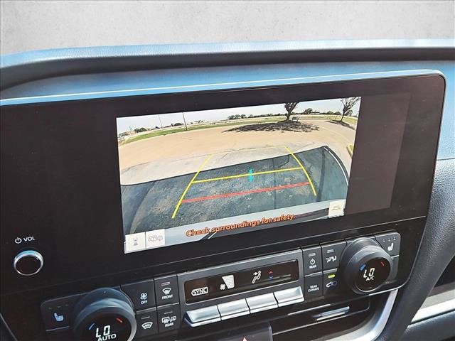 Used 2025 Toyota Grand Highlander AWD image 13