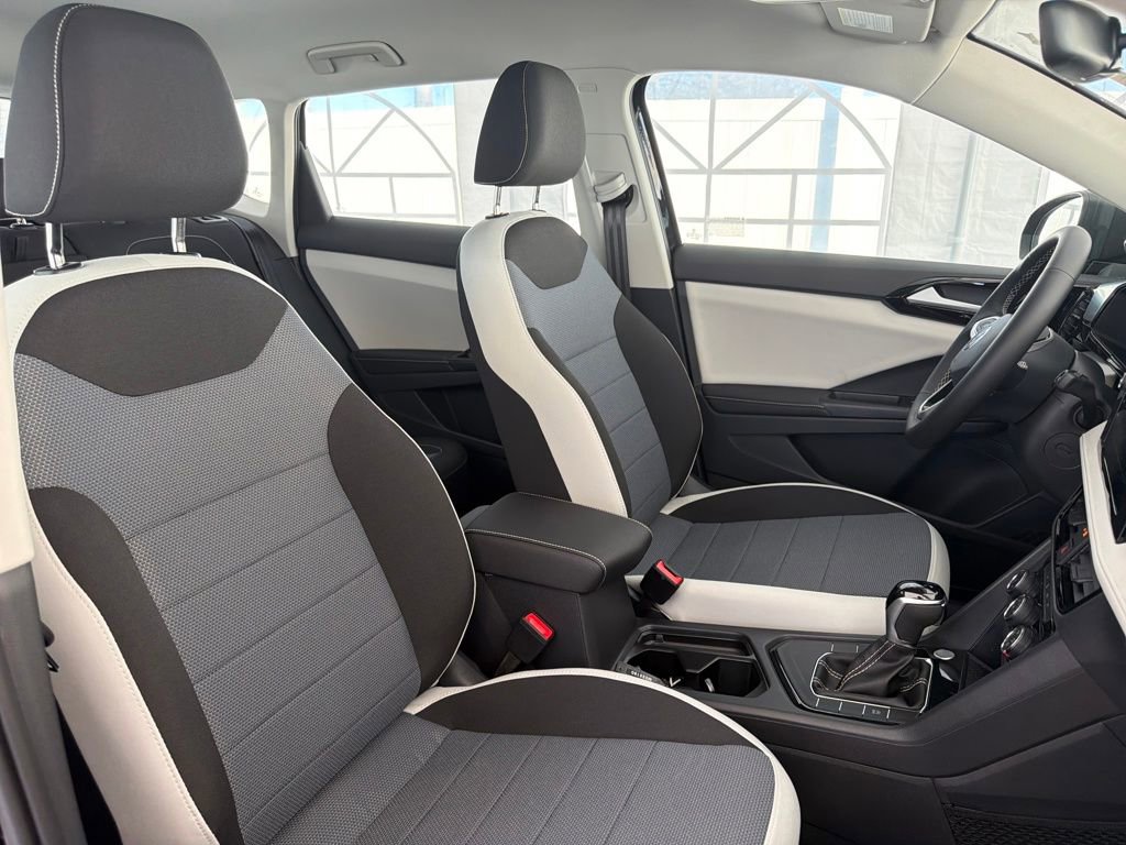 New 2026 Volkswagen Taos S image 32