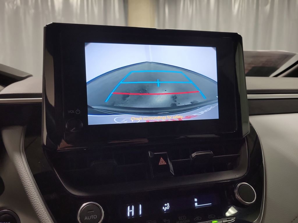 Used 2023 Toyota Corolla SE image 16