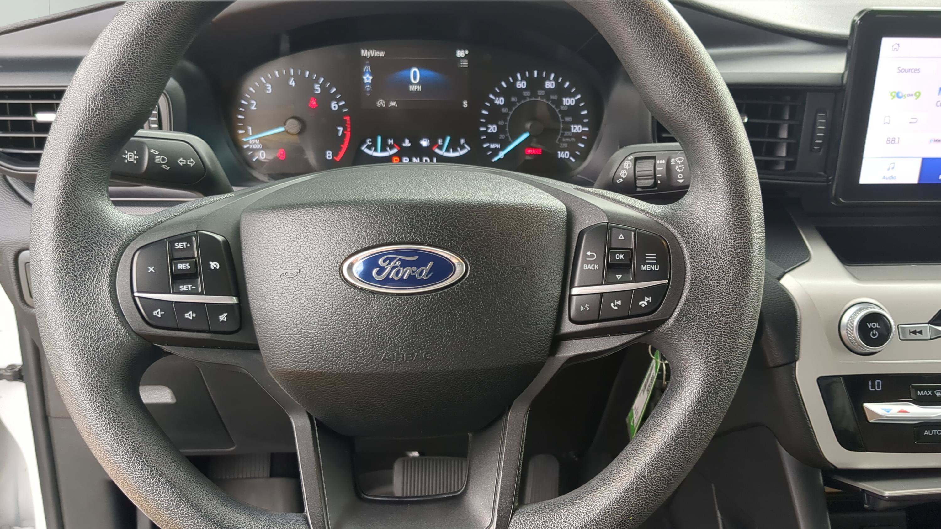 Used 2021 Ford Explorer 2WD image 12