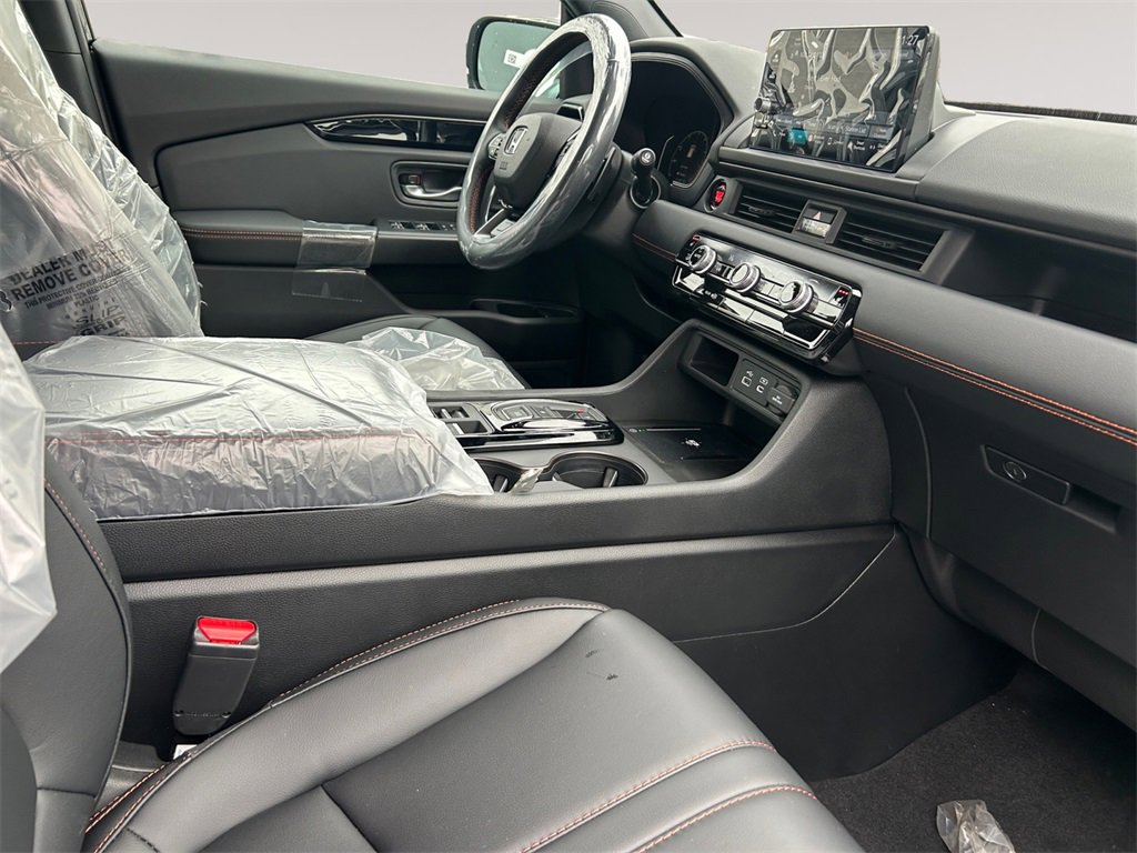 New 2025 Honda Pilot TrailSport image 15