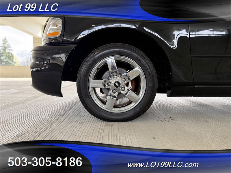 Used 2001 Ford F150 Lightning RWD image 24