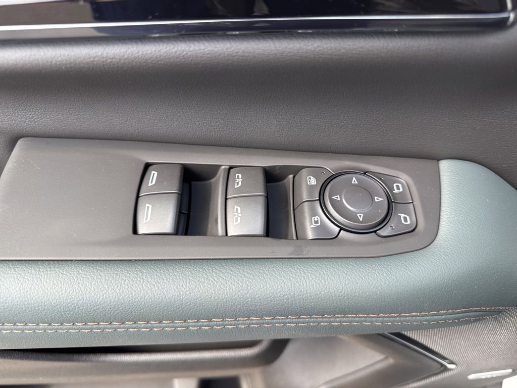 New 2026 GMC Yukon AT4 image 28