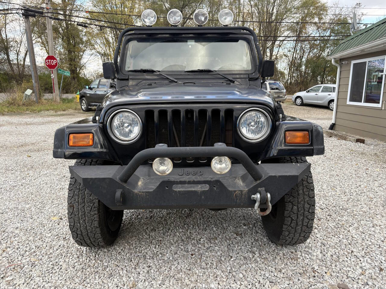 Used 2000 Jeep Wrangler SE image 2