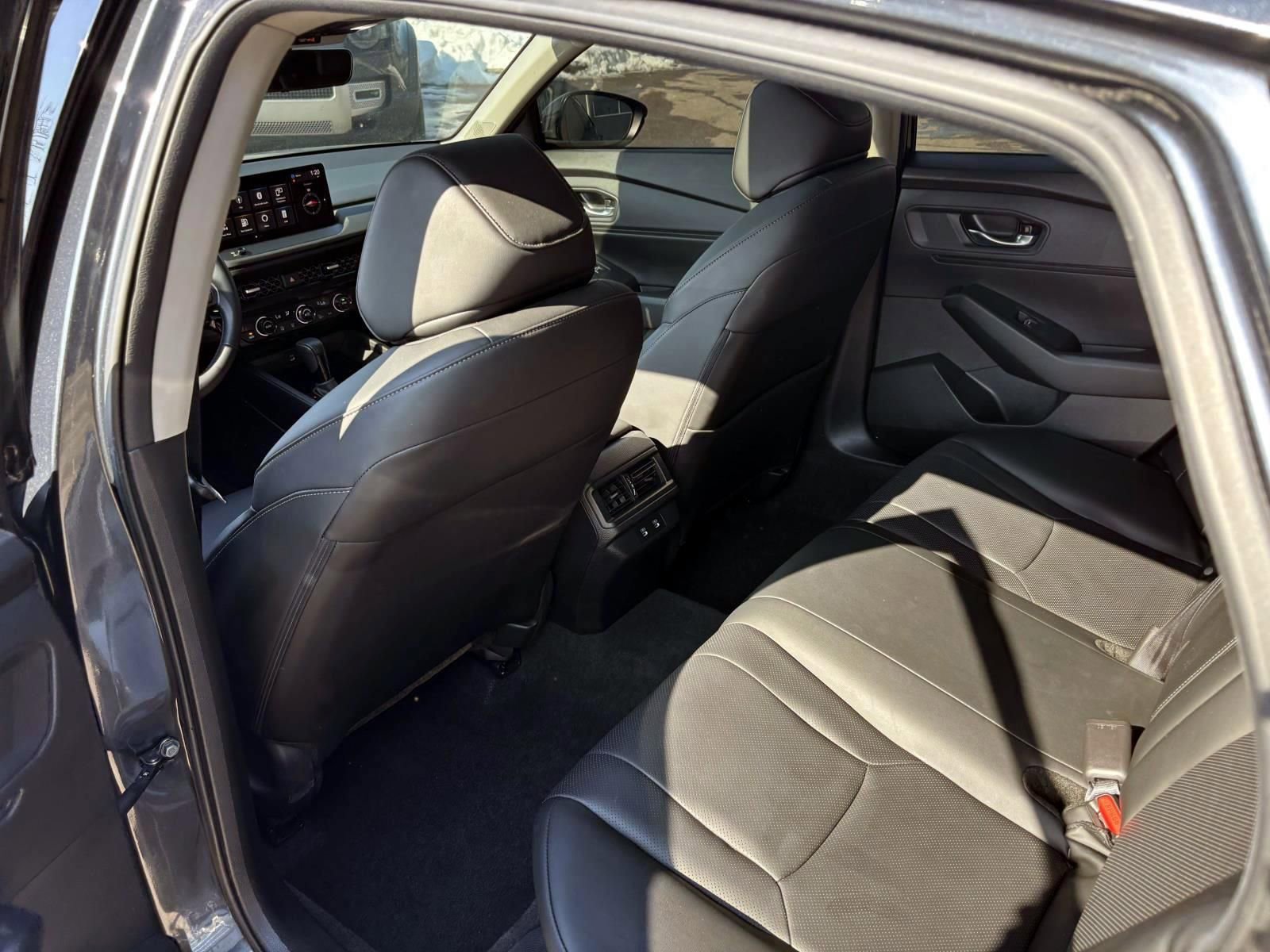 Used 2023 Honda Accord EX-L image 27