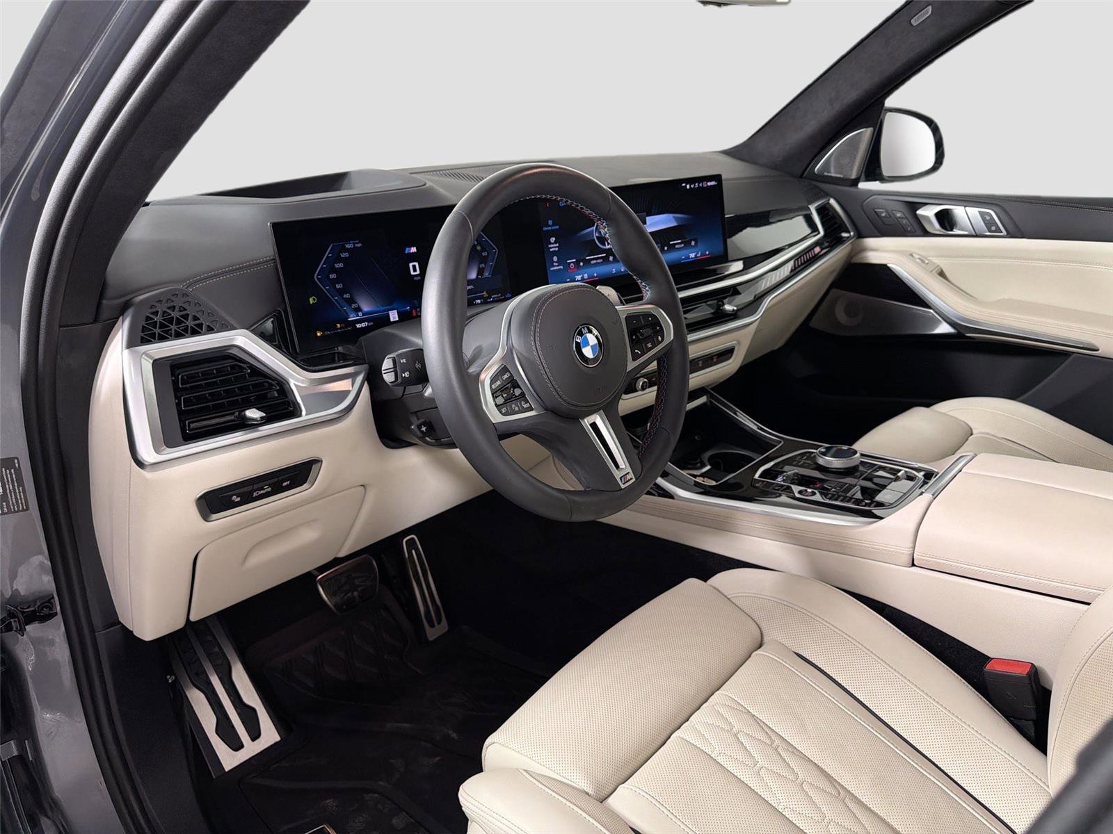 Certified 2024 BMW X7 M60i w/ Executive Package AWD/4WD image 9