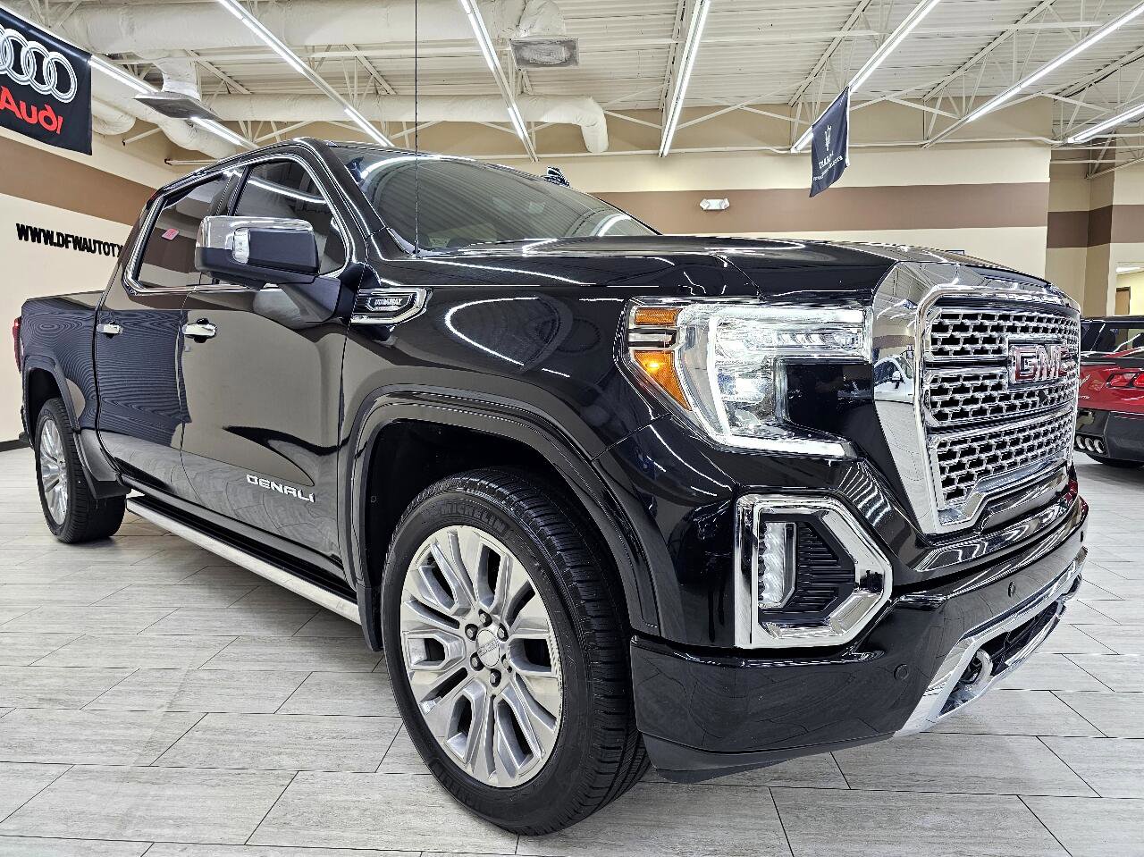 Used 2022 GMC Sierra 1500 Denali w/ Denali Premium Package image 5