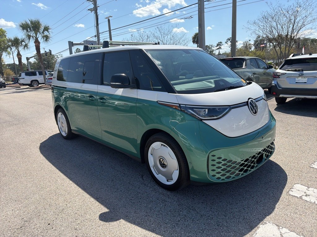 Used 2025 Volkswagen ID. Buzz 1st Edition image 12