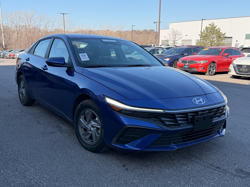 Certified 2024 Hyundai Elantra SE image 7