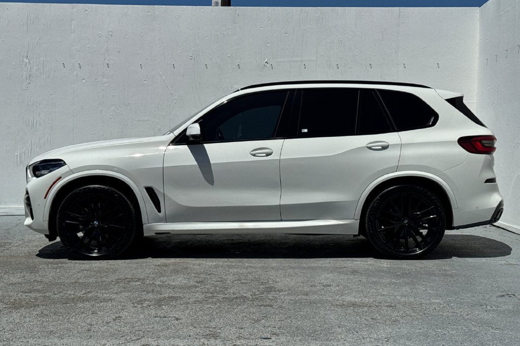 Used 2023 BMW X5 sDrive40i w/ M Sport Package RWD image 6