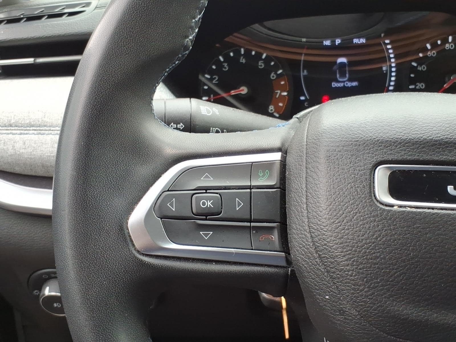 Used 2022 Jeep Compass Latitude AWD/4WD image 10