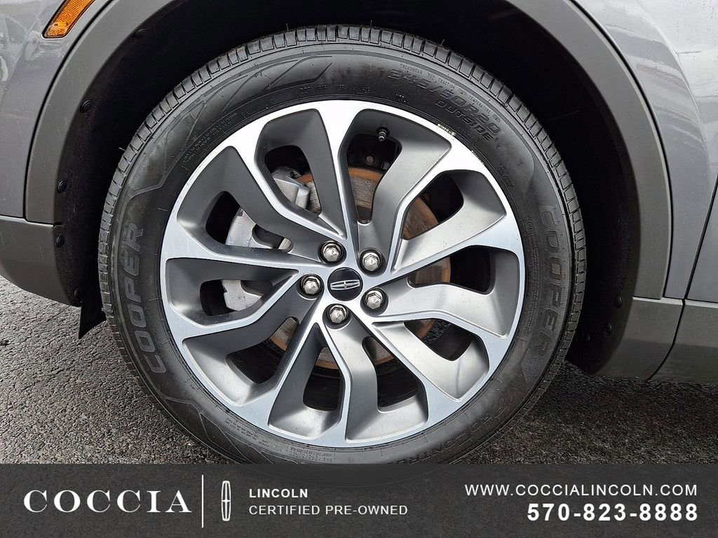 Used 2022 Lincoln Nautilus Reserve image 8