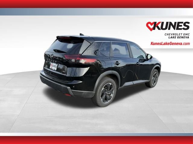 Used 2024 Nissan Rogue SV image 4