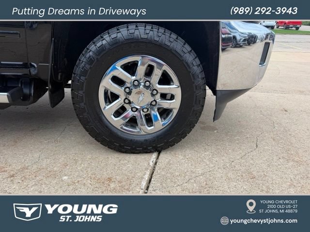 Certified 2018 Chevrolet Silverado 2500 LT w/ LT Convenience Package AWD/4WD image 15