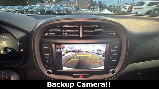Used 2024 Kia Soul LX w/ Option Group 015 image 3