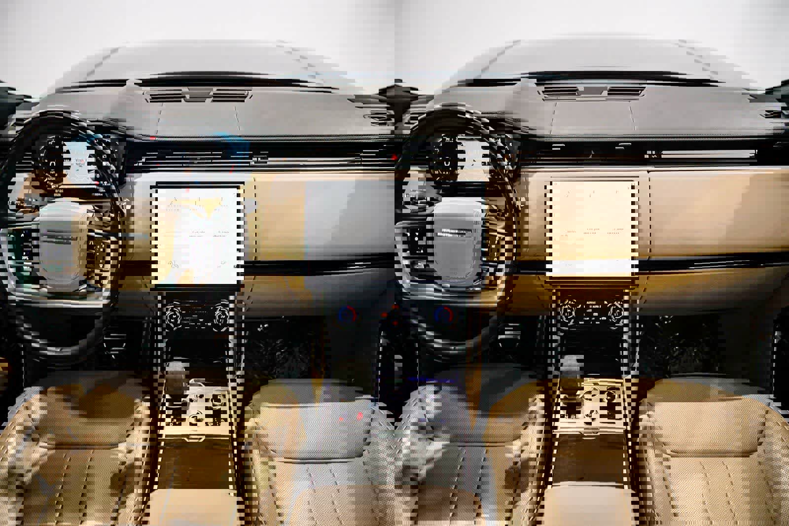 Used 2023 Land Rover Range Rover SE image 12