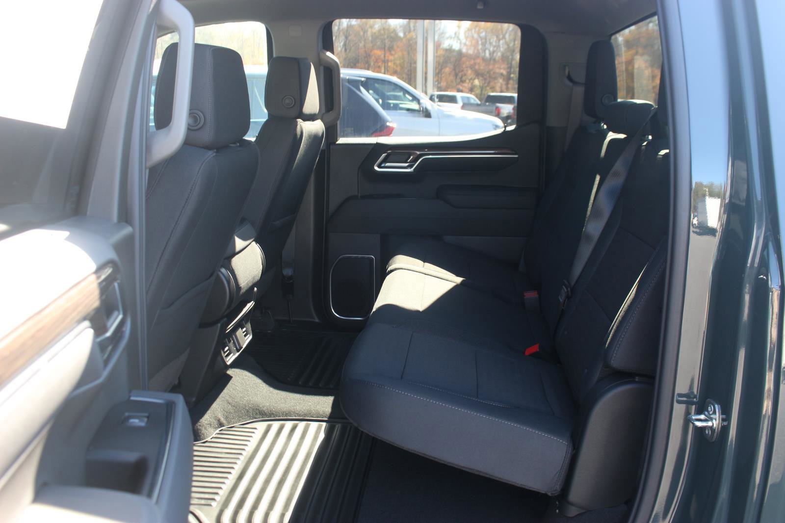 New 2026 Chevrolet Silverado 1500 LT image 12