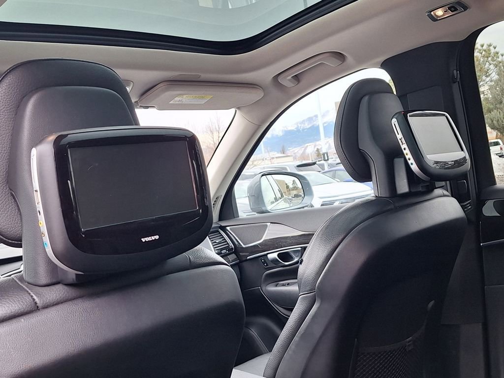 Used 2018 Volvo XC90 T6 Momentum image 15