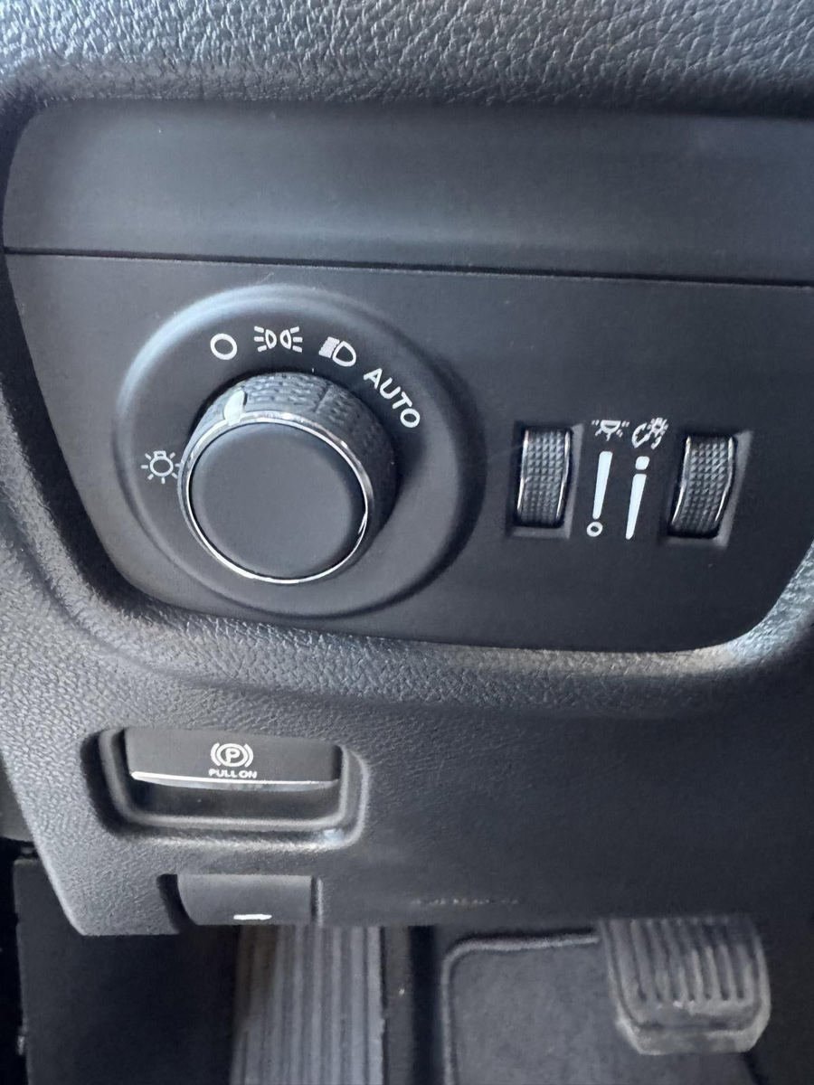 New 2026 Jeep Grand Cherokee Laredo X AWD/4WD image 14