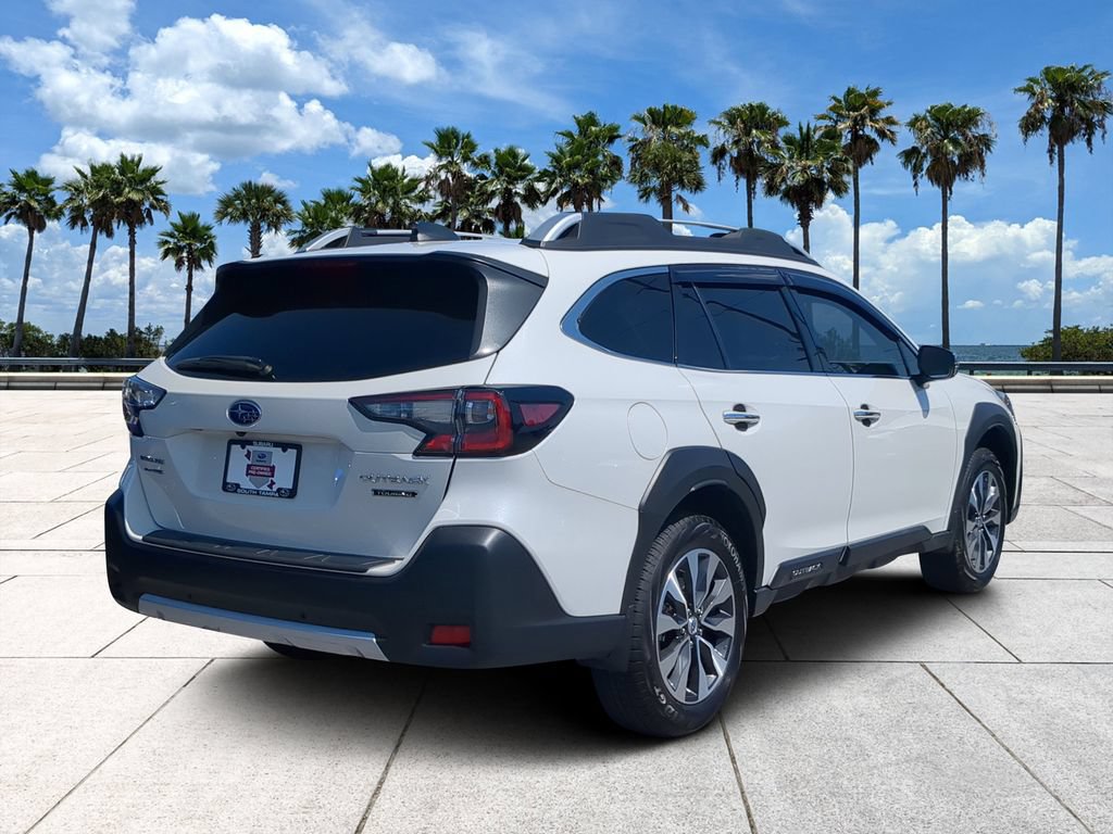 Certified 2025 Subaru Outback Touring w/ Popular Package #2 AWD/4WD image 4